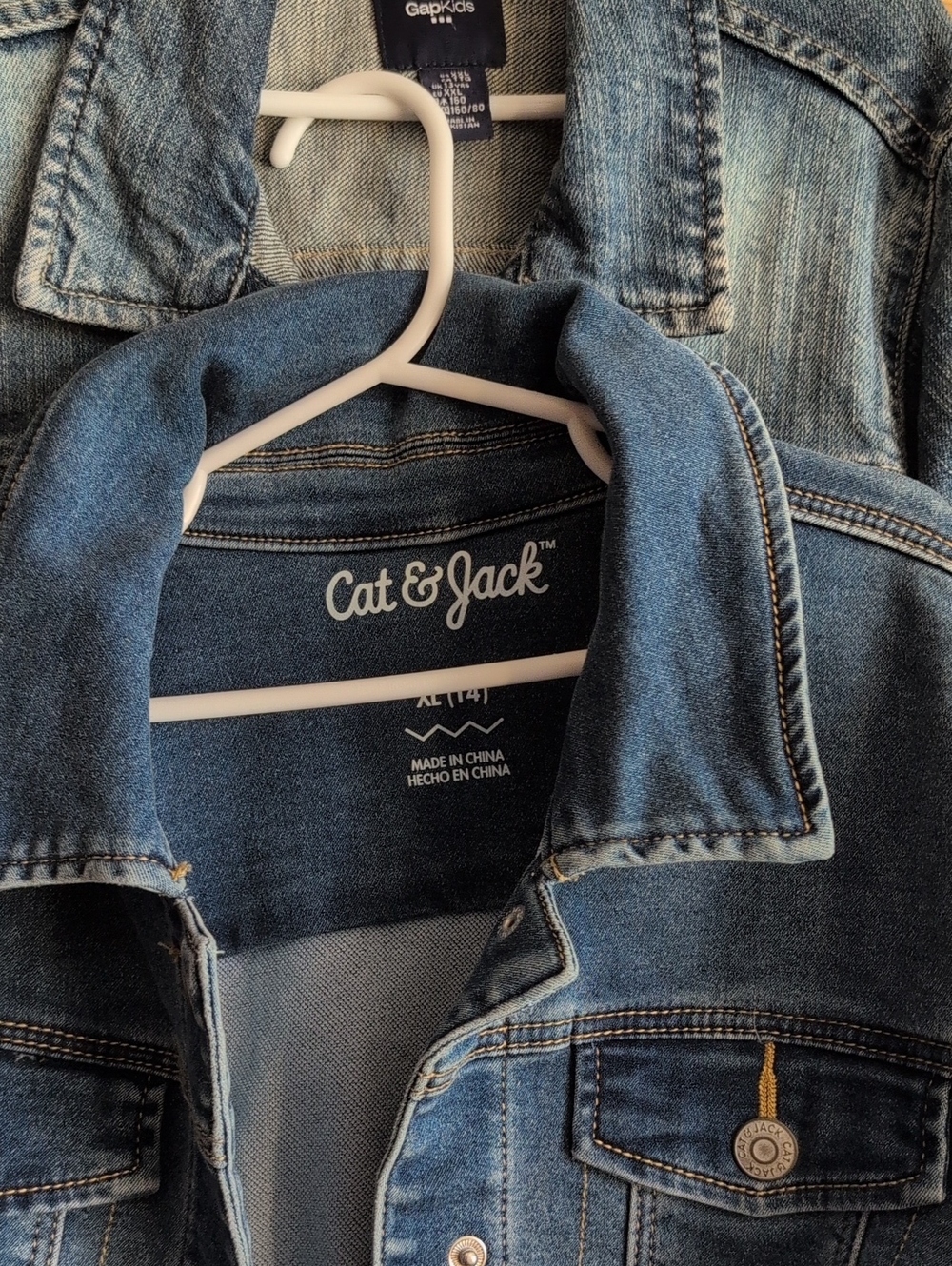 Two KIDS jean jacket